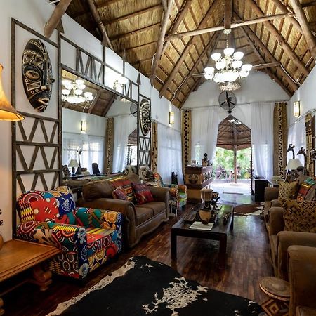 Ngoma Zanga Lodge Livingstone Exteriör bild
