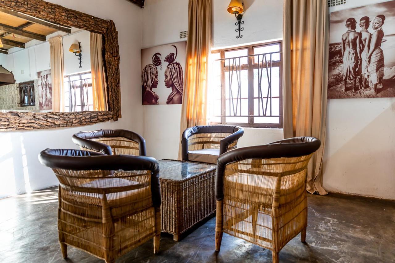 Ngoma Zanga Lodge Livingstone Exteriör bild